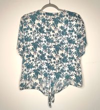 Blue&White Botanical Top  мє∂ιυм