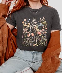 Wildflower Menagerie T-shirt || Boho Vintage Wildflower Tee || Gender Neutral Gift