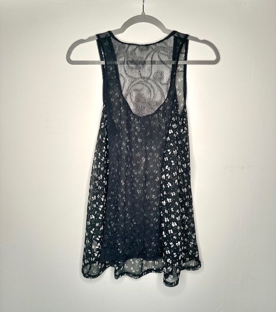 Black&White Tank  мє∂-ℓαяgє 