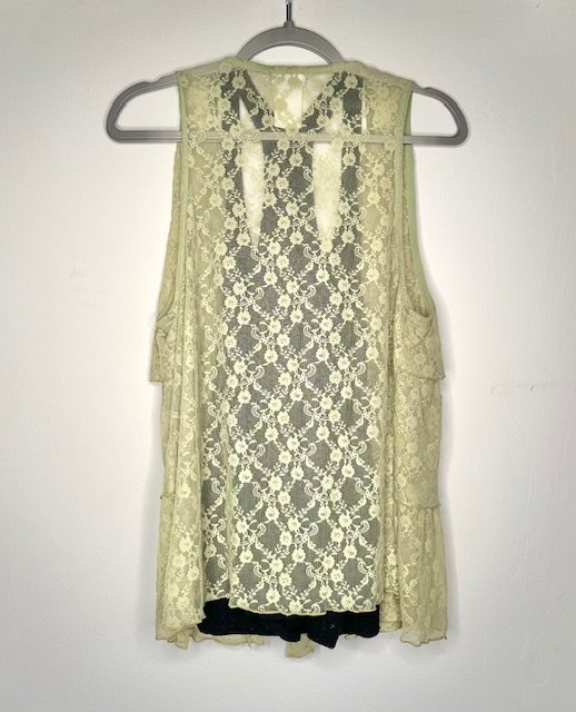 Lace&Lime Vest  ℓαяgє 